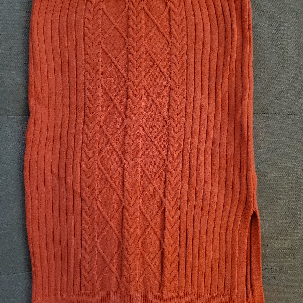 NWOT sweater skirt